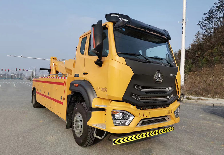 重汽豪瀚單橋拖吊連體清障車(chē)